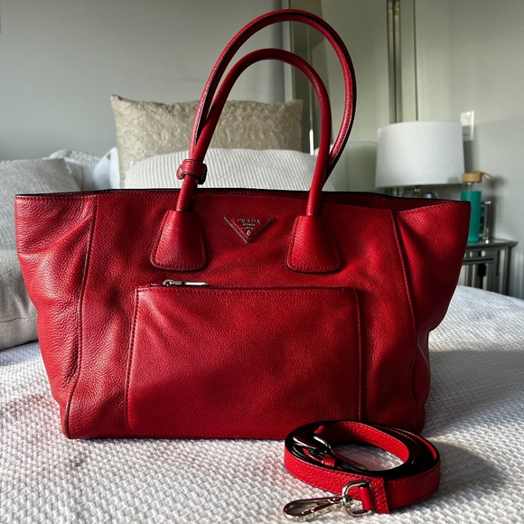 Red leather Prada bag - Picture 1 of 10